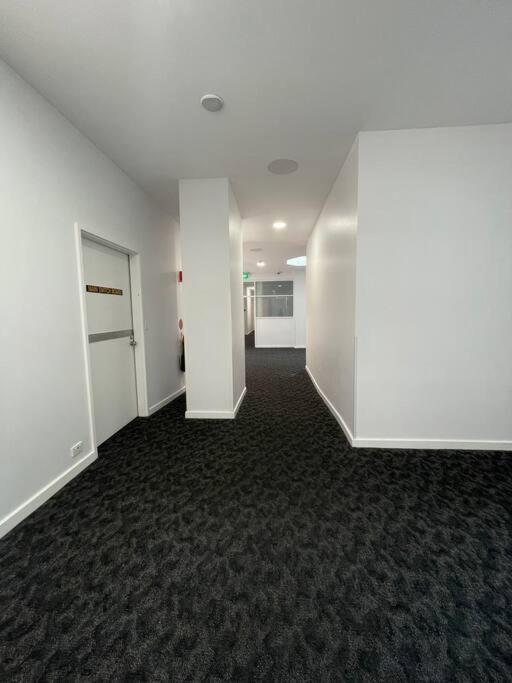 410 /247 Studio Gouger St Ex Hotel Room In City Adelaide Exterior photo